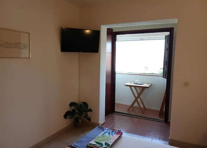 And Bova Baška