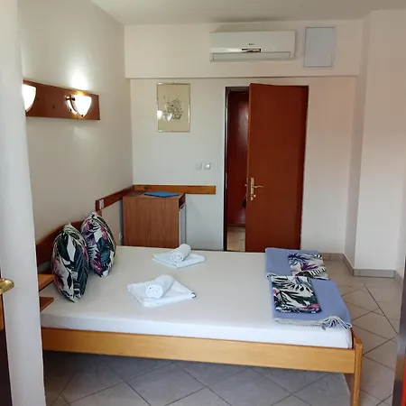 בית הארחה And Bova באסקה