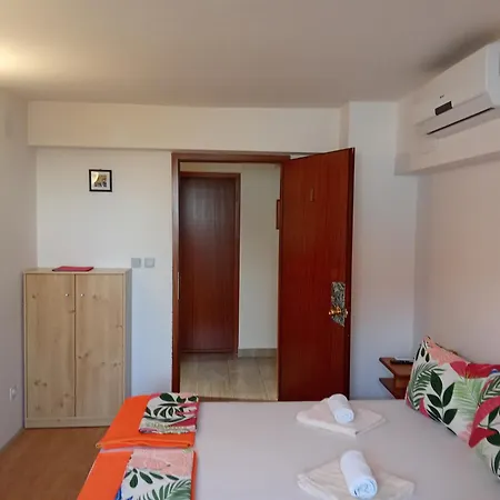 Gasthuis Apartments&rooms Bova