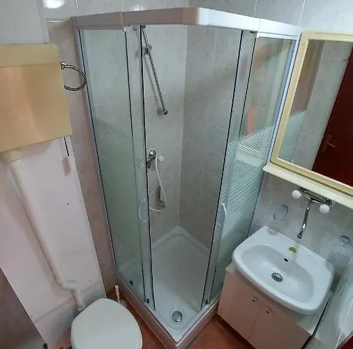 And Bova Baška