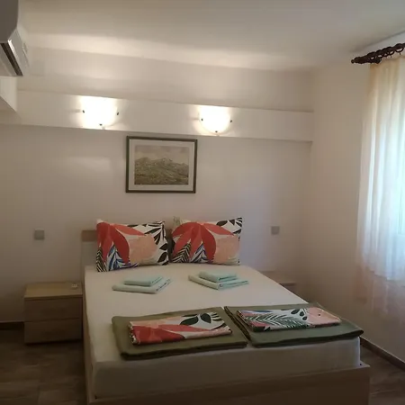 Πανσιόν And Bova 3*